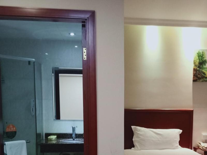 Greentree Inn Jiangsu Taizhou Jingjiang Bus Station Express Hotel Bagian luar foto