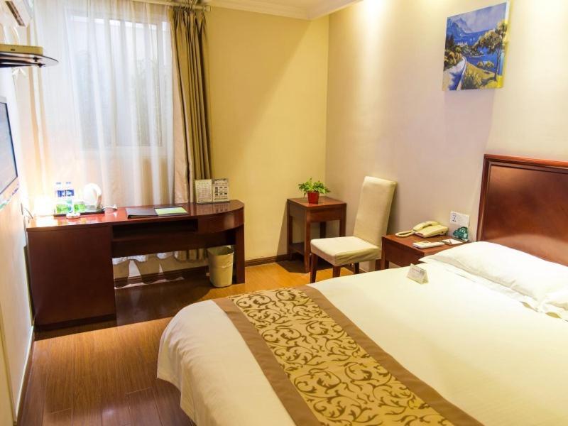 Greentree Inn Jiangsu Taizhou Jingjiang Bus Station Express Hotel Bagian luar foto